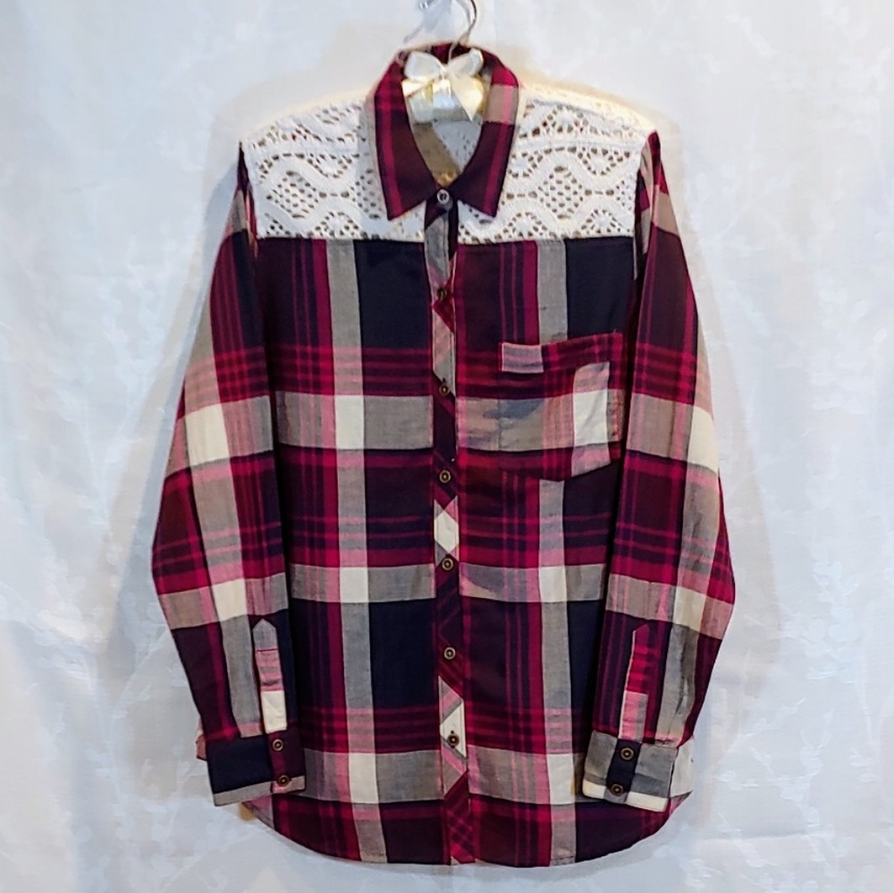 Lucky Brand | Lace Yoke Button-Down Blouse | S